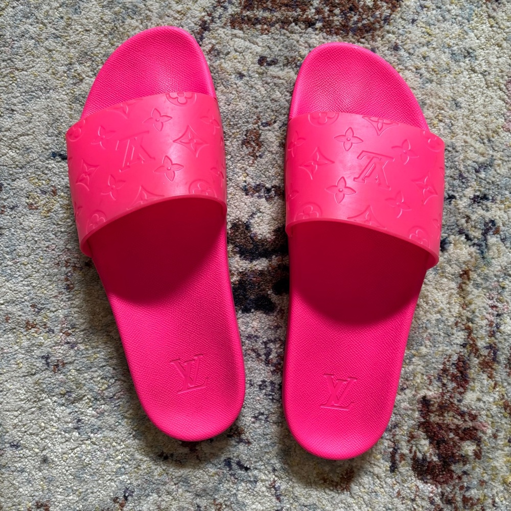 Men’s LOUIS VUITTON Waterfront Pool Slides - 12